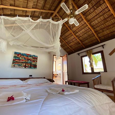 Laguna Blu - Resort Madagascar Andavadoaka Bagian luar foto