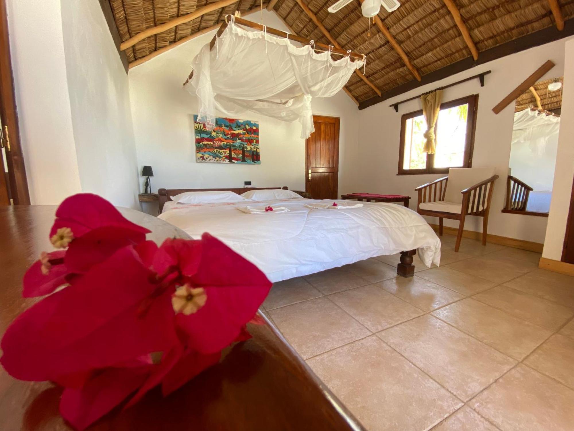 Laguna Blu - Resort Madagascar Andavadoaka Bagian luar foto