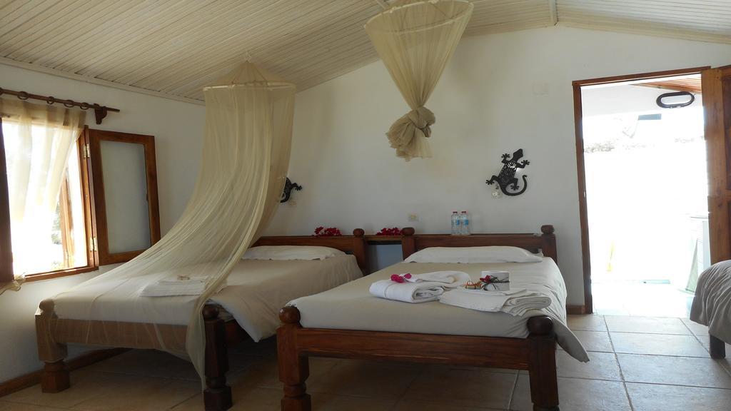 Laguna Blu - Resort Madagascar Andavadoaka Ruang foto