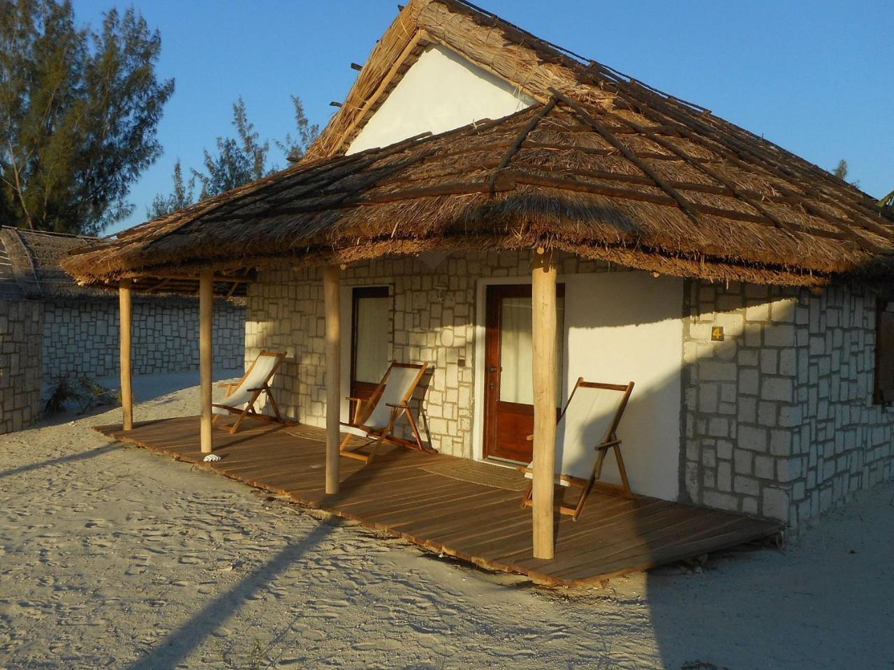 Laguna Blu - Resort Madagascar Andavadoaka Ruang foto